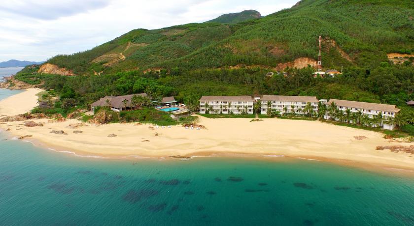 Avani Quy Nhon Resort Экстерьер фото